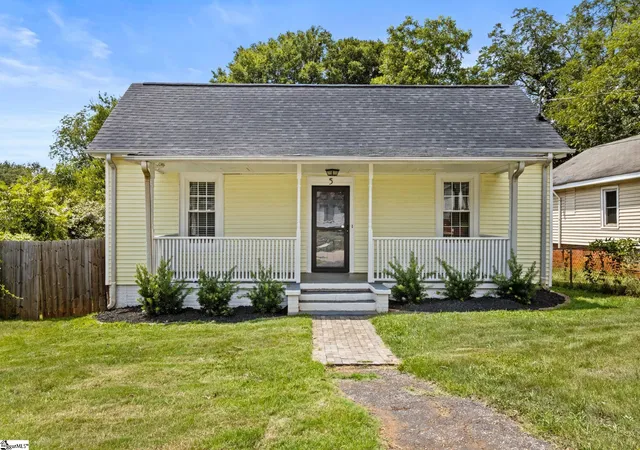 Photo 1 of Single family home for sale at 5 Conyers St, Greenville, SC 29609 | MLS# 1595917 | Listing updated on 2026-09-15