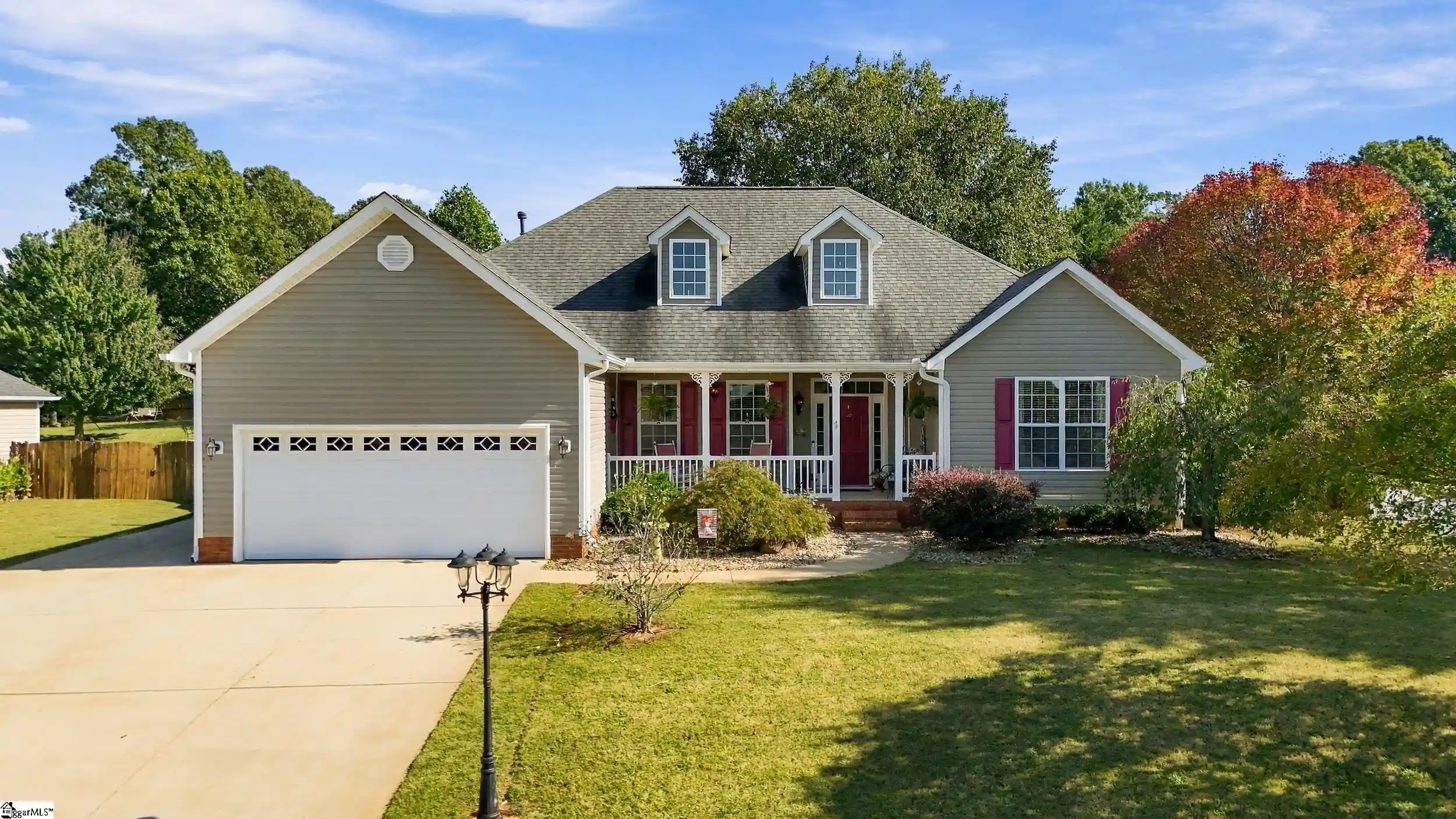 Photo 1 of Single family home for sale at 44 Sacha Ln, Travelers Rest, SC 29690 | MLS# 1606766 | Listing updated on 2026-10-22