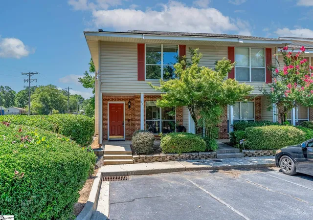 Homes for sale in Mauldin, SC | 309 Miller Rd #Unit 101, Mauldin, SC 29662 | MLS# 1597195
