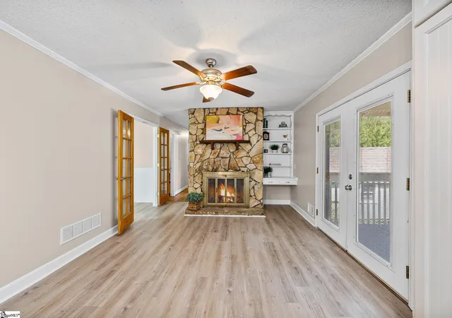Photo 3 of Sale Pending at 202 Central Ave, Mauldin, SC 29662 | MLS# 1597236 | Listing updated on 2026-09-15