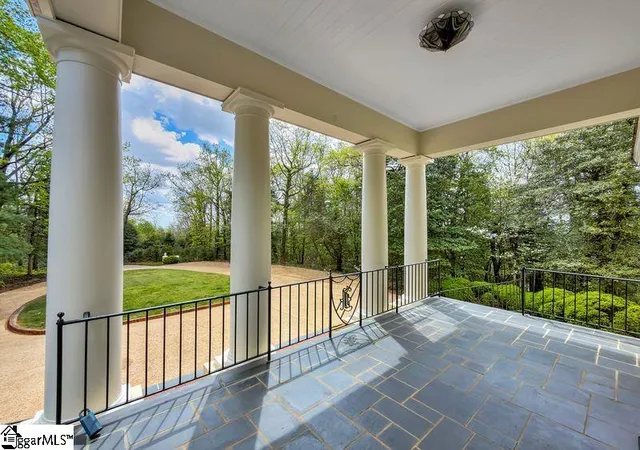 Photo 4 of Single family home for sale at 644 Altamont Rd, Greenville, SC 29609 | MLS# 1588439 | Listing updated on 2026-08-14