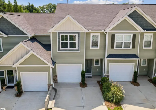 Photo 1 of Townhouse for sale at 706 Elmbrook Dr, Simpsonville, SC 29681 | MLS# 1600926 | Listing updated on 2026-10-01