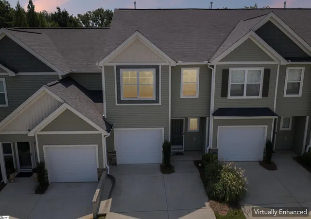 Photo 2 of Townhouse for sale at 706 Elmbrook Dr, Simpsonville, SC 29681 | MLS# 1600926 | Listing updated on 2026-10-01
