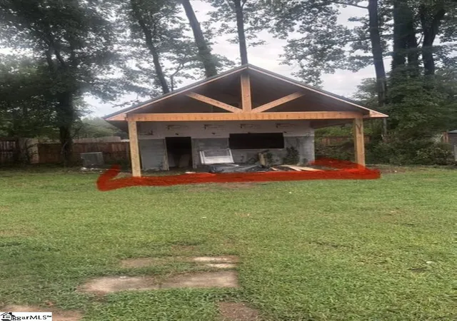 Photo 2 of Sale Pending at 31 Orlando Ave, Greenville, SC 29609 | MLS# 1601831 | Listing updated on 2026-08-25
