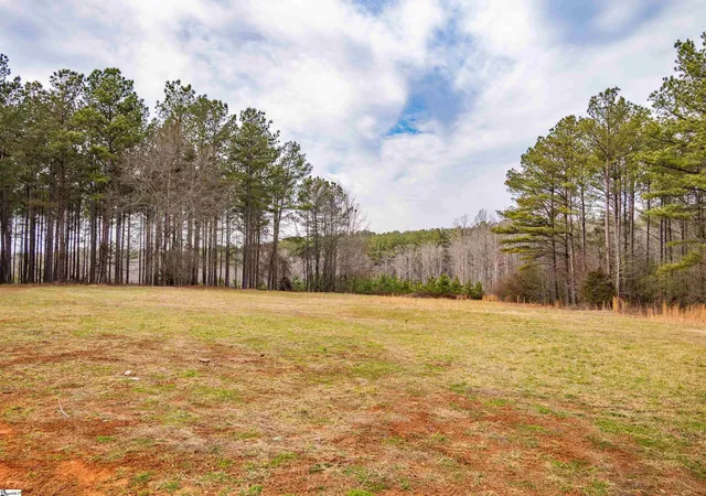 Photo 3 of House for sale at 011 Mill Pine Rd, Liberty, SC 29657 | MLS# 1582346 | Listing updated on 2026-09-09