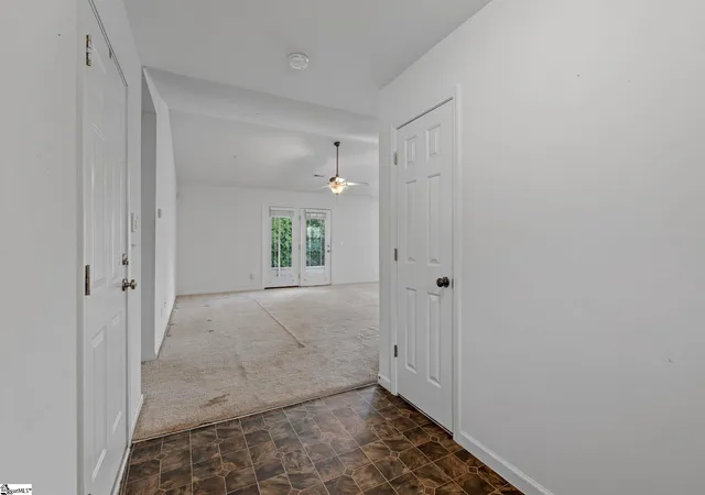 Homes for sale in Greer, SC | 110 Feldspar Ln, Greer, SC 29650 | MLS# 1591815