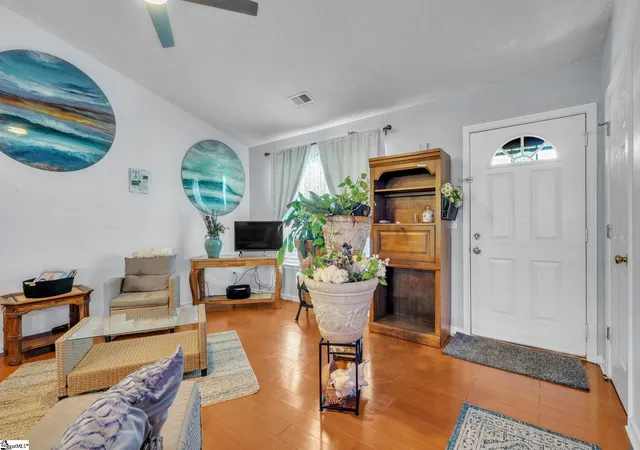 Photo 4 of Single family home for sale at 2004 Small Meadows Ct, Fountain Inn, SC 29644 | MLS# 1602141 | Listing updated on 2026-08-27