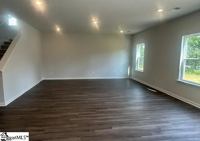 Photo 4 of Single family home for sale at 152 Cedar Shoals Ct, Easley, SC 29640 | MLS# 1589474 | Listing updated on 2026-10-05
