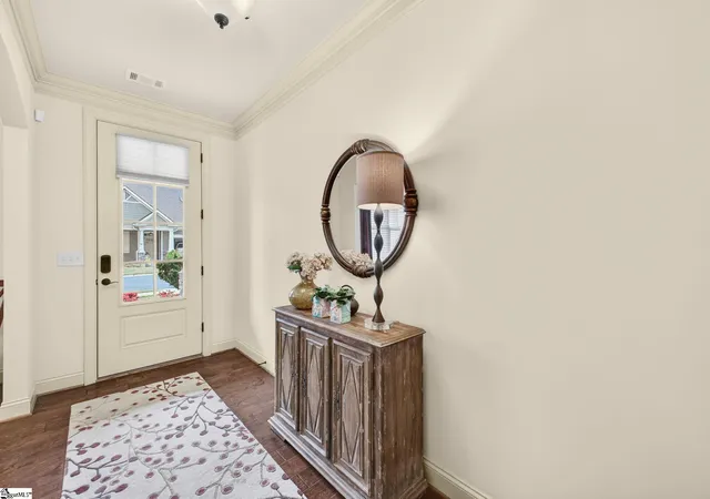 Photo 3 of Single family home for sale at 334 Belle Oaks Dr, Simpsonville, SC 29680 | MLS# 1587430 | Listing updated on 2026-08-17