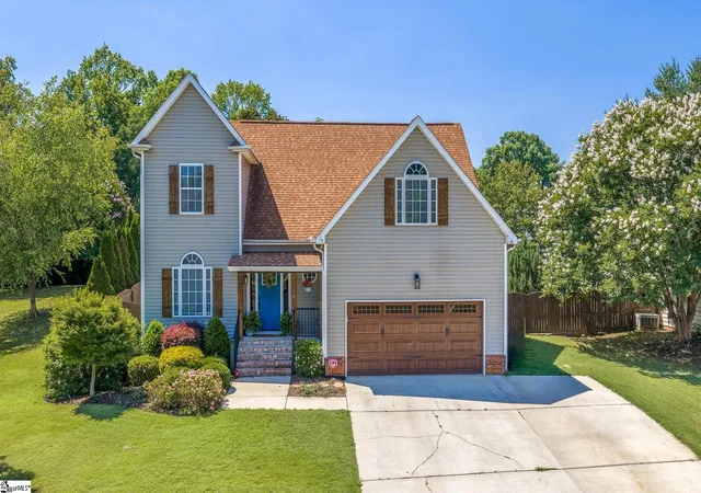 1st image of 302 Crossvine Wy, Simpsonville, SC 29680 | MLS# 1594417