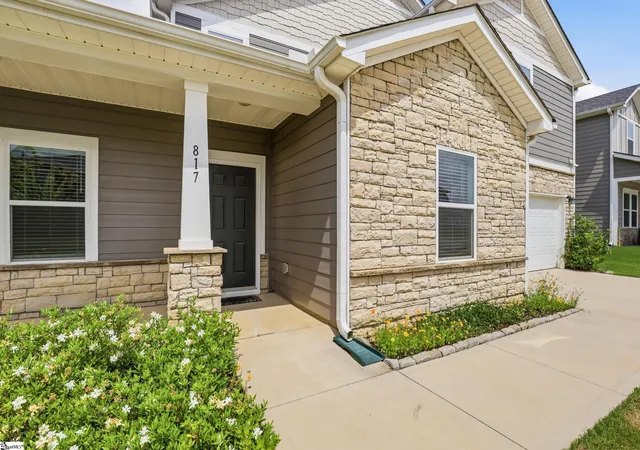 2nd image of 817 Elgon Walk Dr, Fountain Inn, SC 29644 | MLS# 1594540