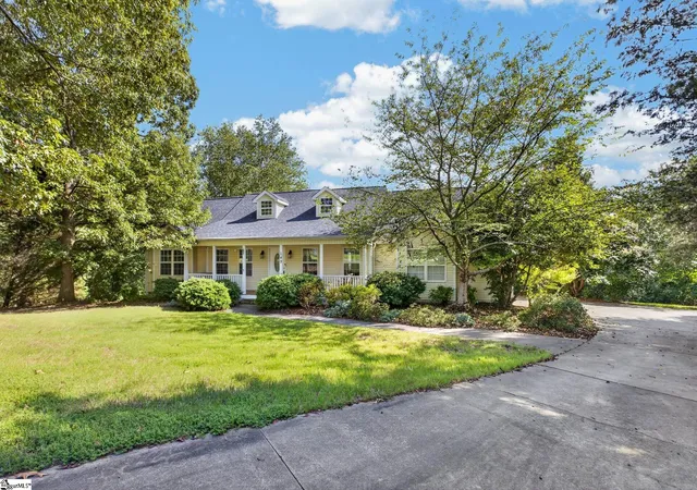 Photo 3 of Single family home for sale at 149 Sorrel Sky Ln, Liberty, SC 29657 | MLS# 1598296 | Listing updated on 2026-08-06