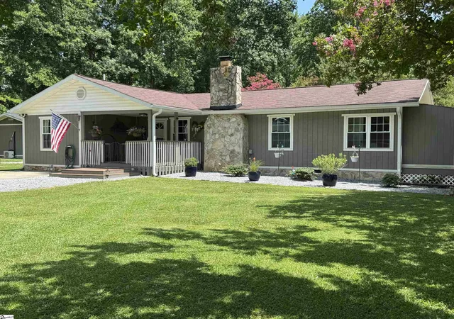 Photo 1 of Single family home for sale at 159 Country Creek Dr, Pickens, SC 29671 | MLS# 1596654 | Listing updated on 2026-08-13