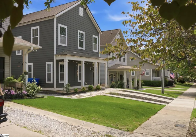 2nd image of 312 Pinckney St, Greenville, SC 29601 | MLS# 1584000