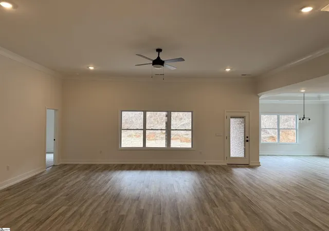 Photo 4 of Single family home for sale at 227 Rolling Waters Dr #Lot 70, Greenville, SC 29605 | MLS# 1571707 | Listing updated on 2026-09-04