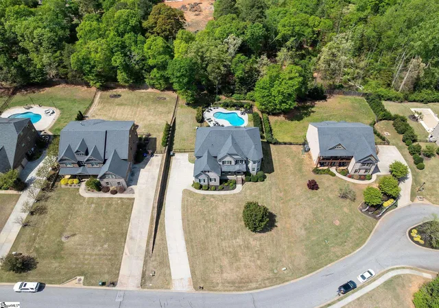 Homes for sale in Greer, SC | 235 Tuxedo Ln, Greer, SC 29651 | MLS# 1596335
