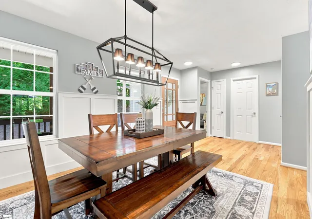 Photo 3 of Single family home for sale at 105 Wapiti Ln, Westminster, SC 29693 | MLS# 1601443 | Listing updated on 2026-08-20