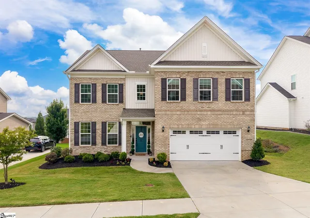 Photo 1 of Single family home for sale at 25 Caventon Dr, Simpsonville, SC 29681 | MLS# 1602515 | Listing updated on 2026-09-17