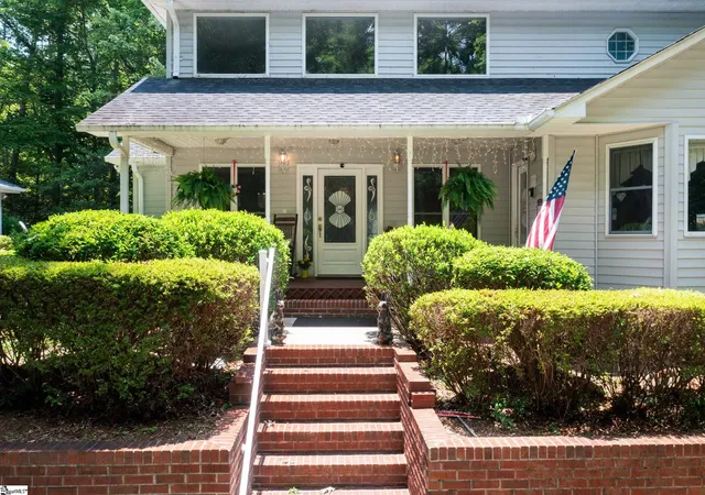 Photo 2 of Single family home for sale at 133 Hiawatha Trl, Pickens, SC 29671 | MLS# 1597019 | Listing updated on 2026-07-12