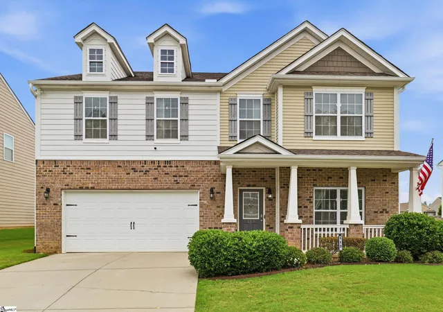 Homes for sale in Greer, SC | 113 Hartwood Lake Ln, Greer, SC 29650 | MLS# 1596325
