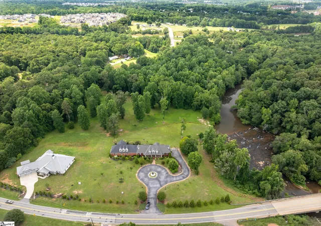 50th image of 215 Log Shoals Rd, Greenville, SC 29605 | MLS# 1596234