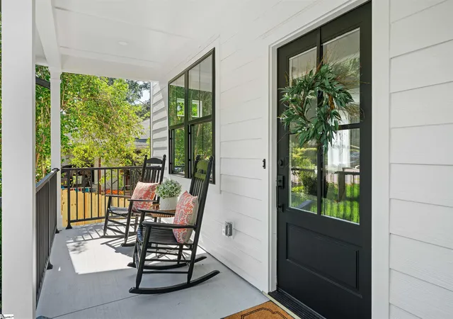 Photo 3 of Single family home for sale at 34 Lowndes Hill Rd, Greenville, SC 29607 | MLS# 1595136 | Listing updated on 2026-09-30