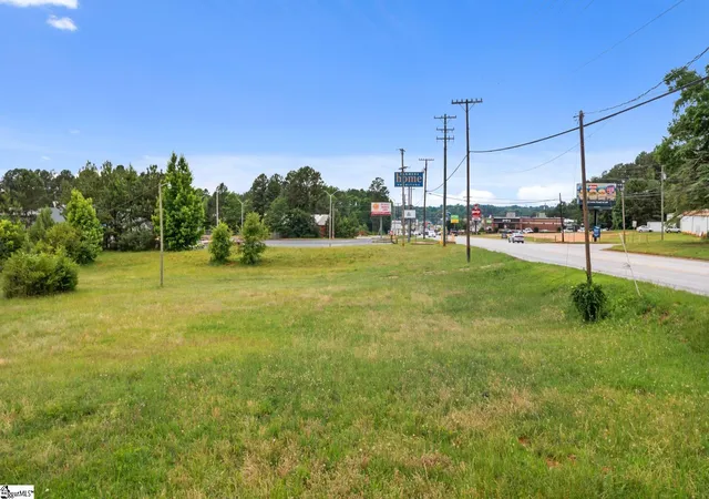 3rd image of 00 E Main St, Laurens, SC 29360 | MLS# 1593809