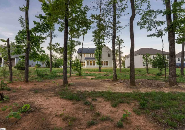 Photo 3 of Single family home for sale at 4135 Crest Ridge Ln, Boiling Springs, SC 29316 | MLS# 1588986 | Listing updated on 2026-09-01