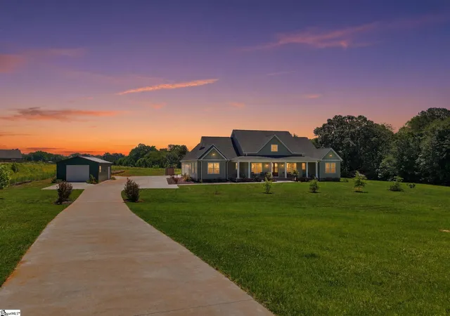 1st image of 216 Burnt Tanyard Rd, West Union, SC 29696 | MLS# 1595176