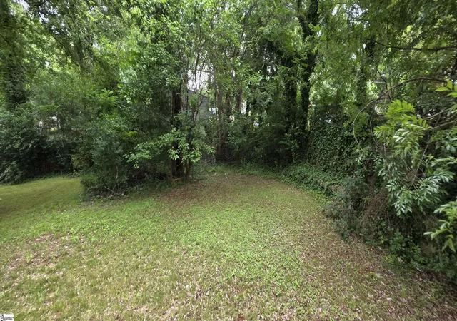 2nd image of 11 Valley St, Greenville, SC 29611 | MLS# 1593585
