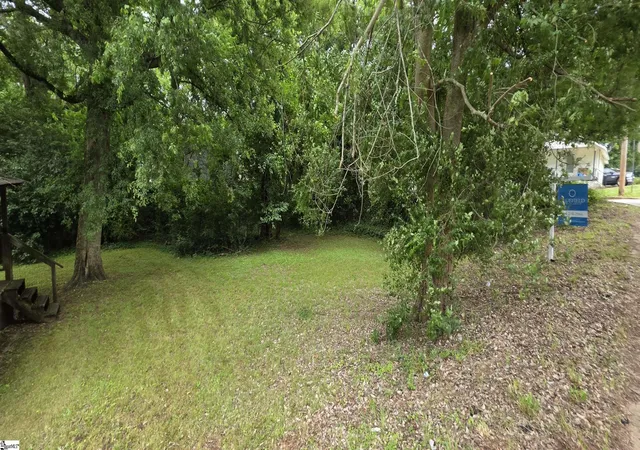 5th image of 11 Valley St, Greenville, SC 29611 | MLS# 1593585
