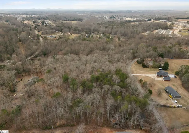 Photo 3 of House for sale at Hawkins Rd, Travelers Rest, SC 29690 | MLS# 1583134 | Listing updated on 2026-03-23
