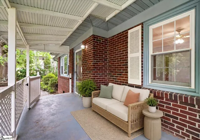 Photo 4 of Single family home for sale at 31 Blackburn St, Greenville, SC 29607 | MLS# 1595131 | Listing updated on 2026-08-31
