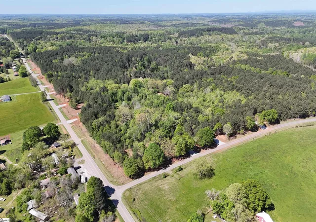 4th image of 10 Moorefield Memorial Hwy, Liberty, SC 29657 | MLS# 1557594