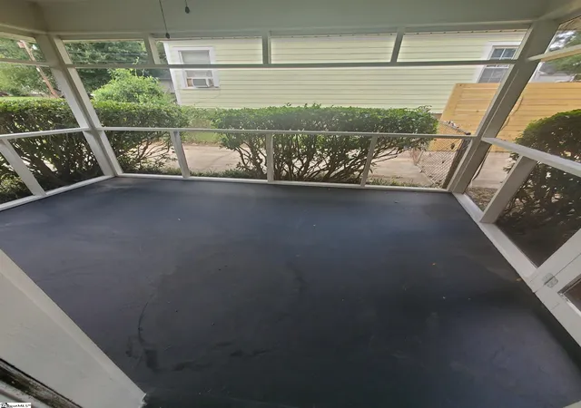 Photo 3 of Single family home for sale at 3 Dale Dr, Greenville, SC 29607 | MLS# 1601551 | Listing updated on 2026-09-09