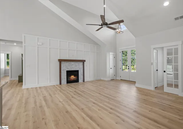Photo 3 of Single family home for sale at 369 Pine Dr, Greer, SC 29651 | MLS# 1596182 | Listing updated on 2026-06-30