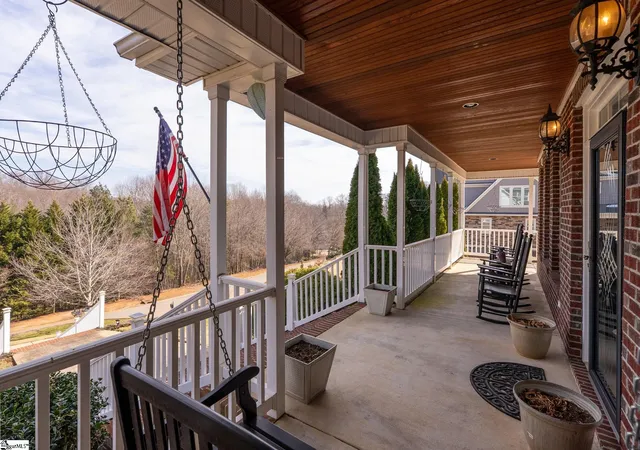 Photo 3 of Sale Pending at 307 Hala Ct, Greenville, SC 29609 | MLS# 1582075 | Listing updated on 2026-08-31