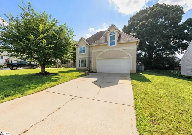 Photo 1 of Single family home for sale at 101 Rosebank Wy, Greenville, SC 29615 | MLS# 1599801 | Listing updated on 2026-08-17