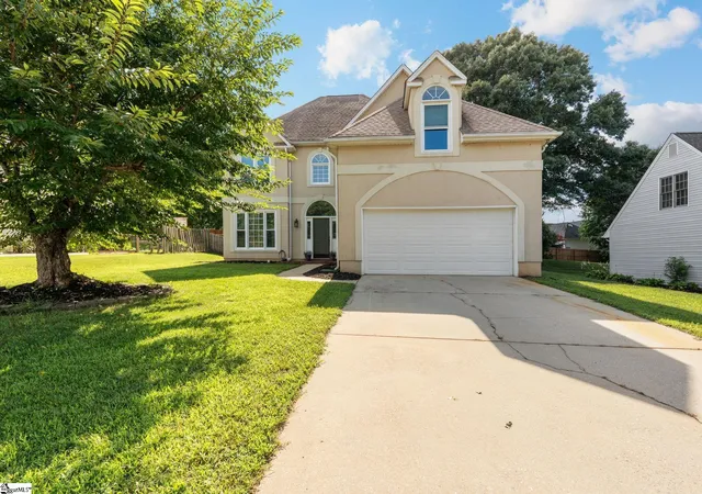 Photo 3 of Single family home for sale at 101 Rosebank Wy, Greenville, SC 29615 | MLS# 1599801 | Listing updated on 2026-08-17