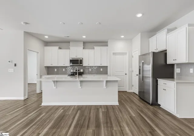 Photo 3 of Single family home for sale at 500 Corsac Ct, Fountain Inn, SC 29644 | MLS# 1598384 | Listing updated on 2026-09-15
