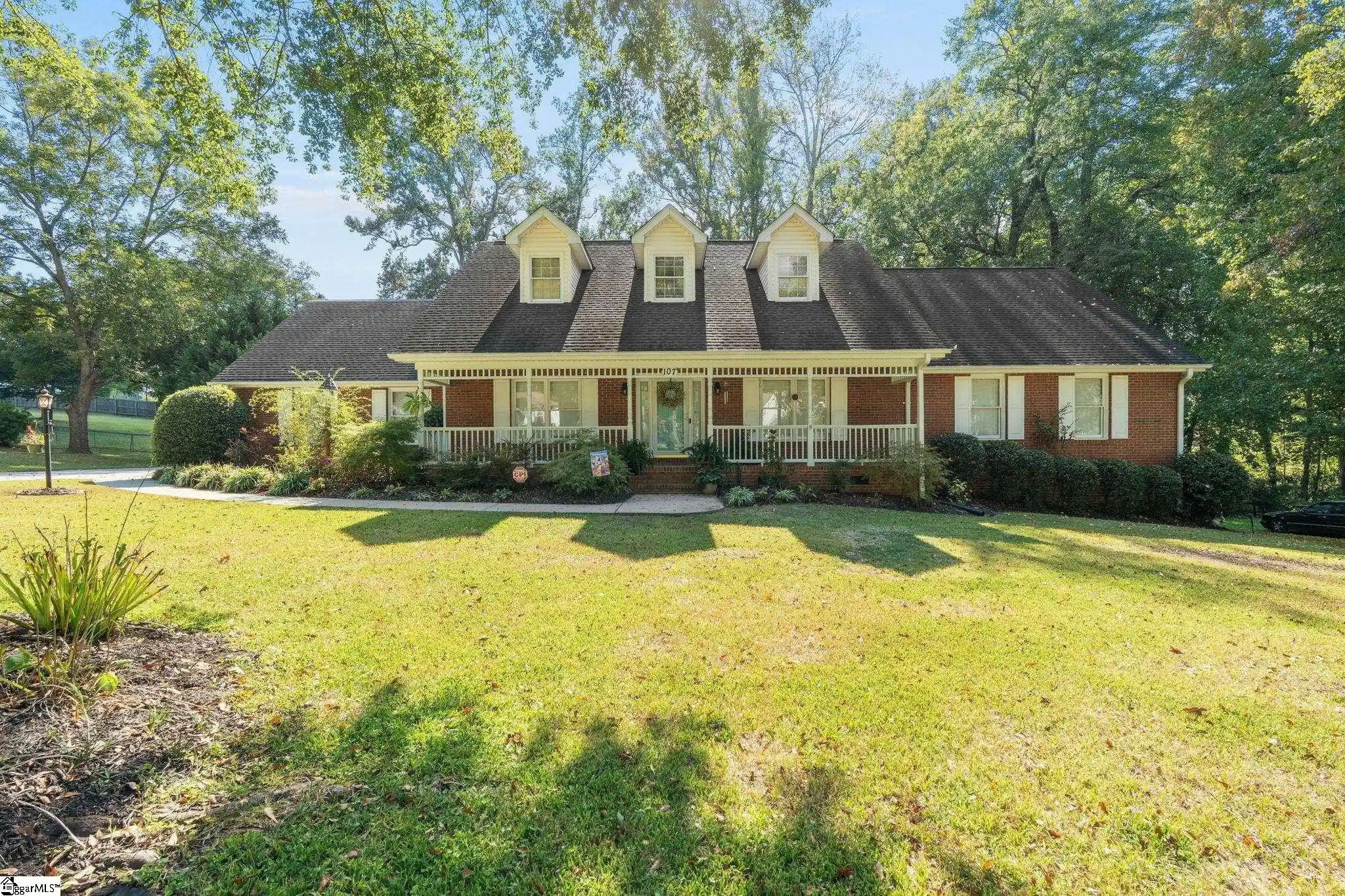 Photo 1 of Single family home for sale at 107 Wren Way, Simpsonville, SC 29681 | MLS# 1606988 | Listing updated on 2026-10-20