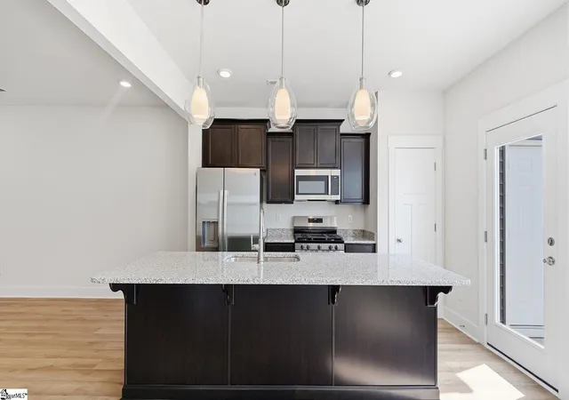 Photo 3 of Sale Pending at 40 Shoemaker Rd, Greenville, SC 29617 | MLS# 1596454 | Listing updated on 2026-09-18