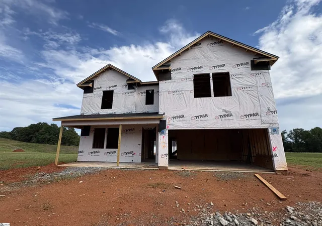 Photo 2 of Single family home for sale at 204 Dansby Ct #Lot 697, Greenville, SC 29605 | MLS# 1593346 | Listing updated on 2026-08-29