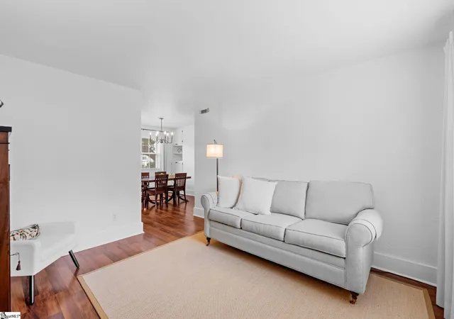 5th image of 100 Lewis Dr, Greenville, SC 29605