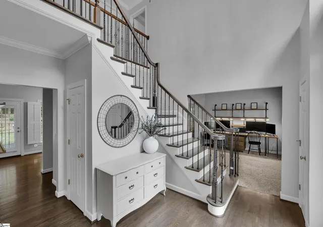 Photo 4 of Single family home for sale at 6 Clearwater Ct, Taylors, SC 29687 | MLS# 1601169 | Listing updated on 2026-10-08