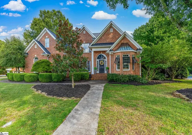 Single family home for sale at 201 Huddersfield Dr, Simpsonville, SC 29681-3703 | MLS# 1601335