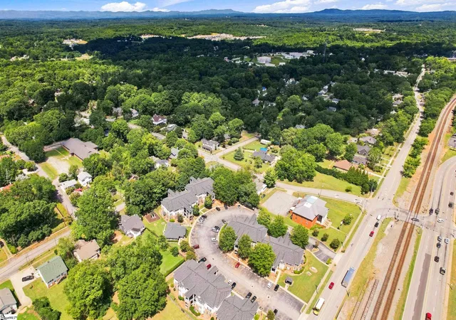 Photo 38 of Sale Pending at 103 N B St, Easley, SC 29640 | MLS# 1601300 | Listing updated on 2026-08-25