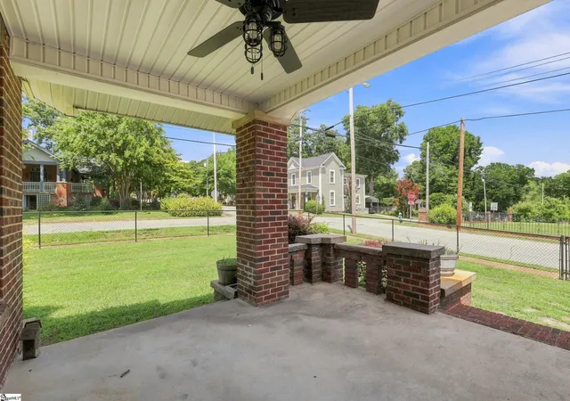 Photo 4 of Sale Pending at 103 N B St, Easley, SC 29640 | MLS# 1601300 | Listing updated on 2026-08-25
