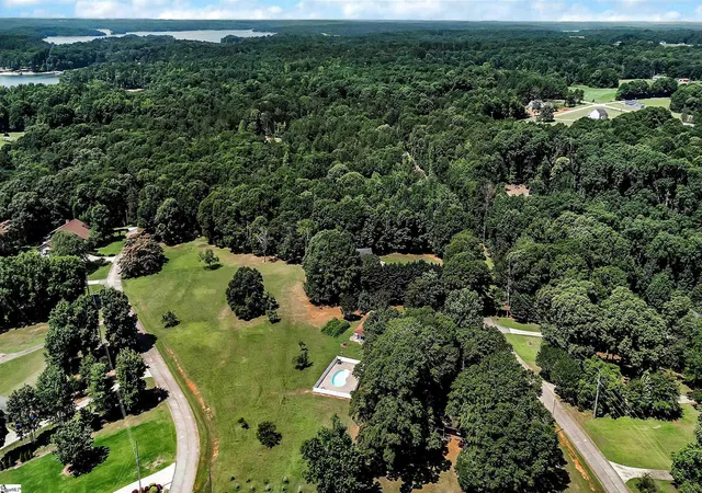 Homes for sale in Townville, SC | 1100 Cherokee Rd, Townville, SC 29689 | MLS# 1596133