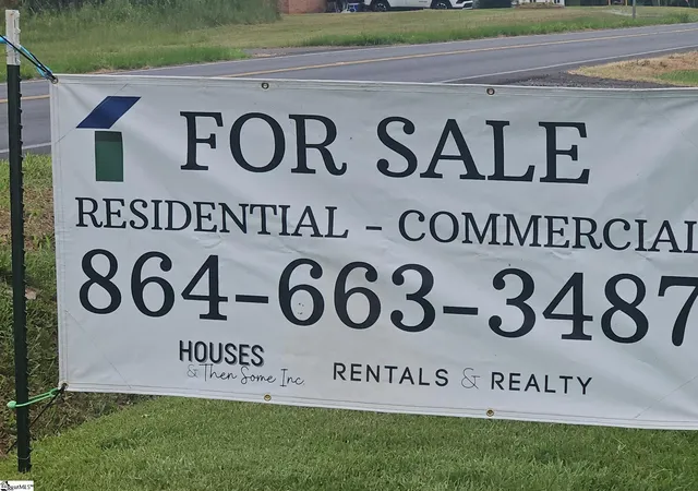 Photo 2 of Single family home for sale at 4612 Moorefield Memorial Hwy, Pickens, SC 29671 | MLS# 1564752 | Listing updated on 2026-09-21
